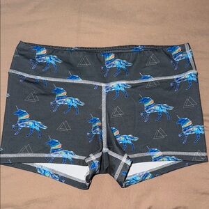 Fleo x KMC - Unicorns